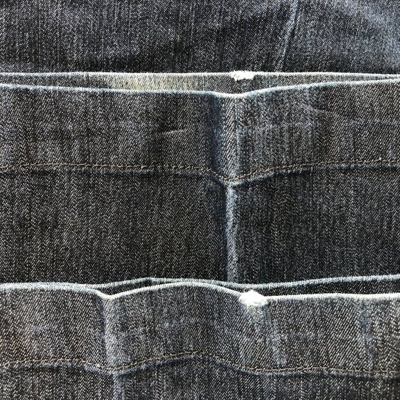 Lee Womens Jeans Size 16W Blue Dark Denim Relaxed Straight Leg Classic Mid Rise - Picture 13 of 15